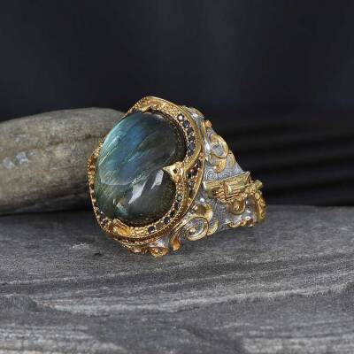 925 Sterling Silver Men's Ring With Rhodium Plated Labradorite Stone - 1