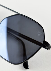 Galactica Black Metal Unisex Sunglasses - 3