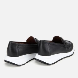 Women's Leather Black Soft Textured Casual Loafers - 4