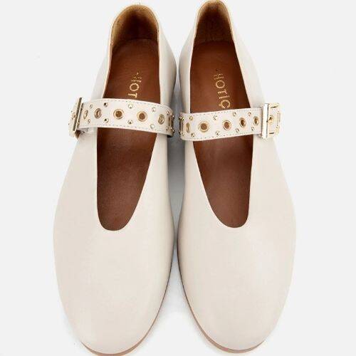 Women's Leather Ecru Mary Jane Belted Ballet Flats - 6