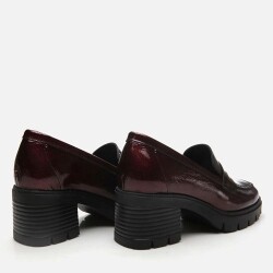 Women's Patent Leather Burgundy Classic Heel Loafer - 6